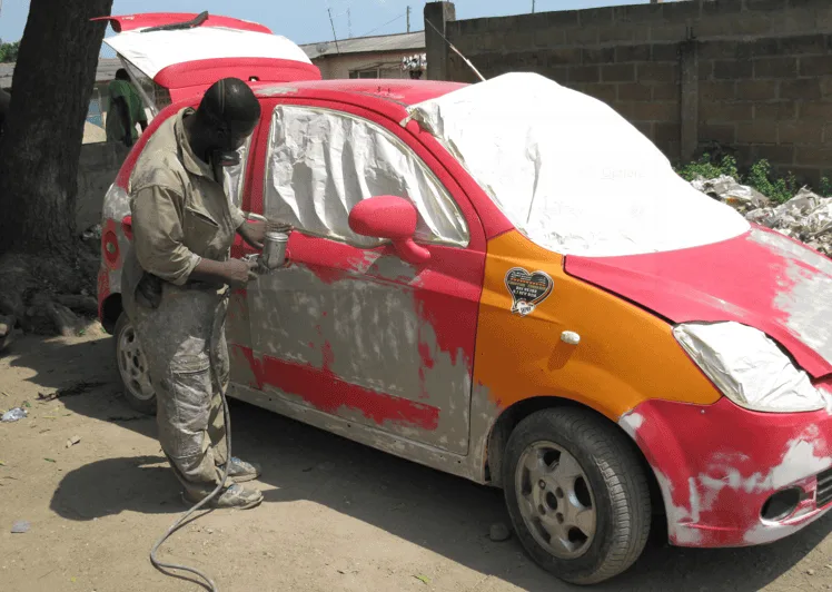 The Difference Between Body Filler and Putty: Complete Guide to Automotive Surface Repair Materials